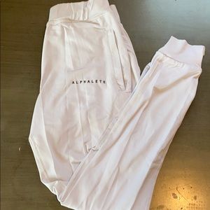Alphalete Joggers Size Small
